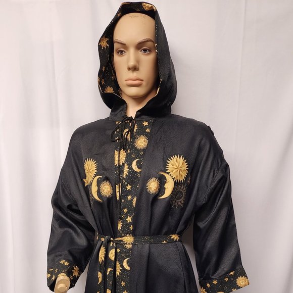 Hooded Star & Moon Robe - Picture 1 of 6